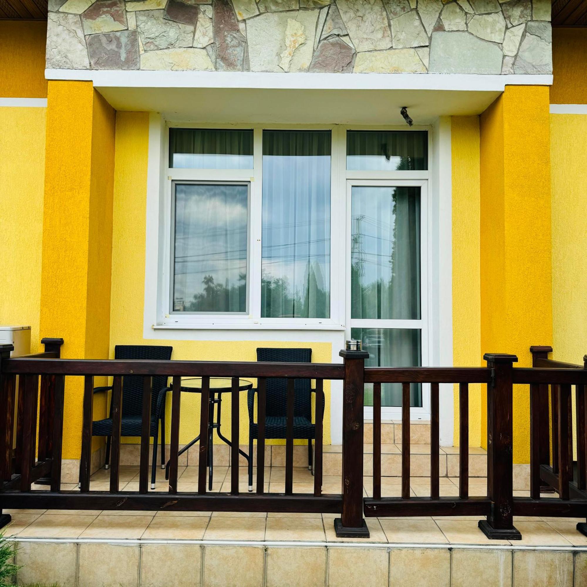 Kiev 365 Park Hotel Sofiivska Borshchahivka المظهر الخارجي الصورة