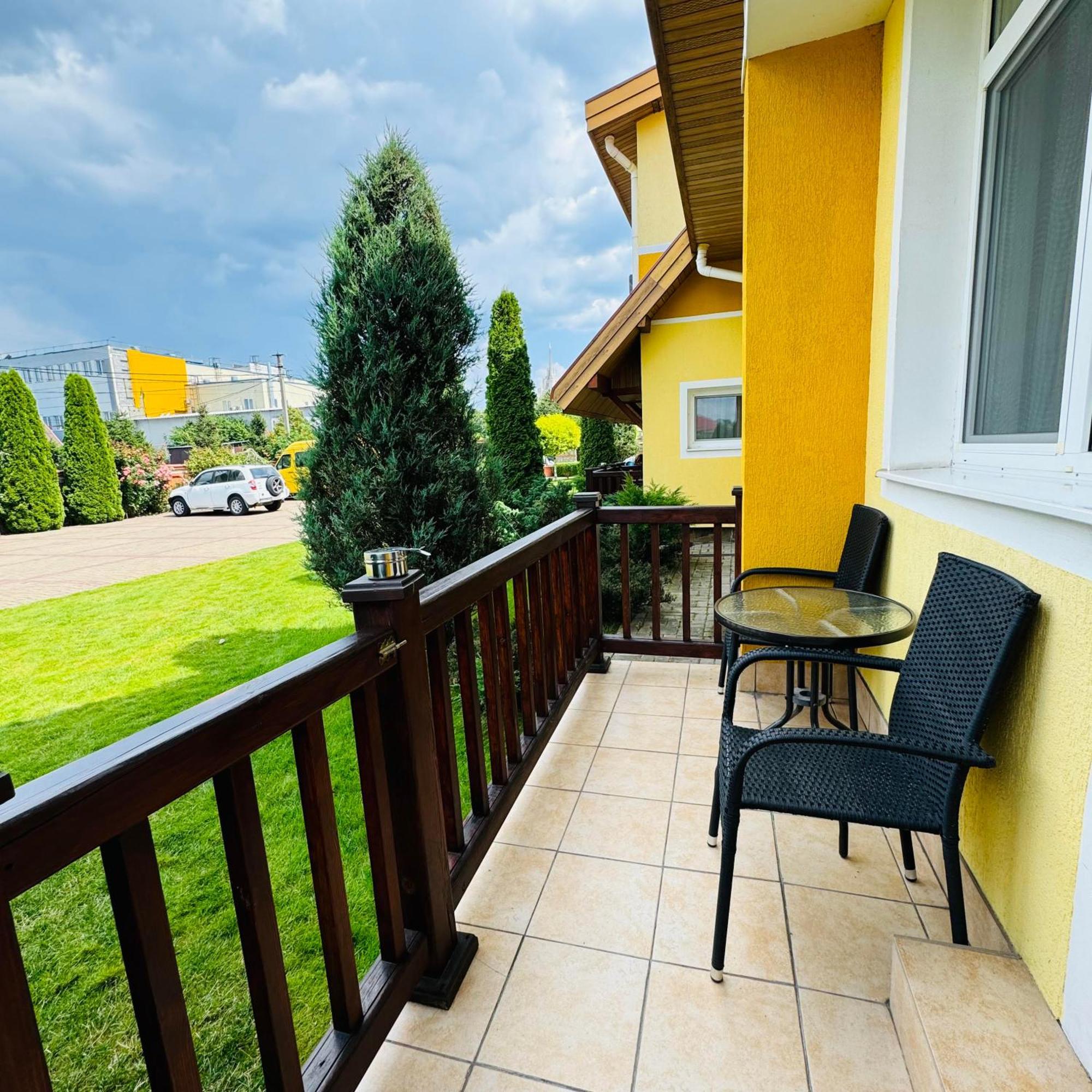 Kiev 365 Park Hotel Sofiivska Borshchahivka المظهر الخارجي الصورة